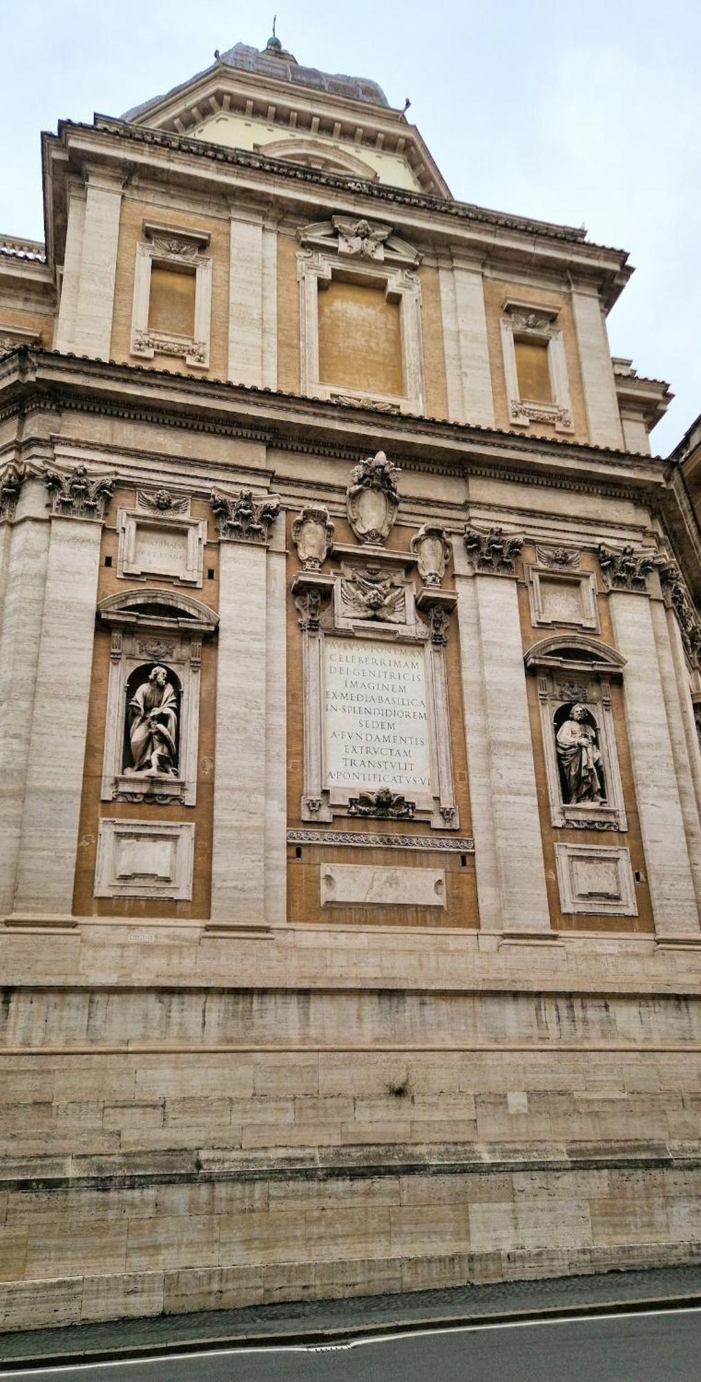 Elegant Colosseo Rom